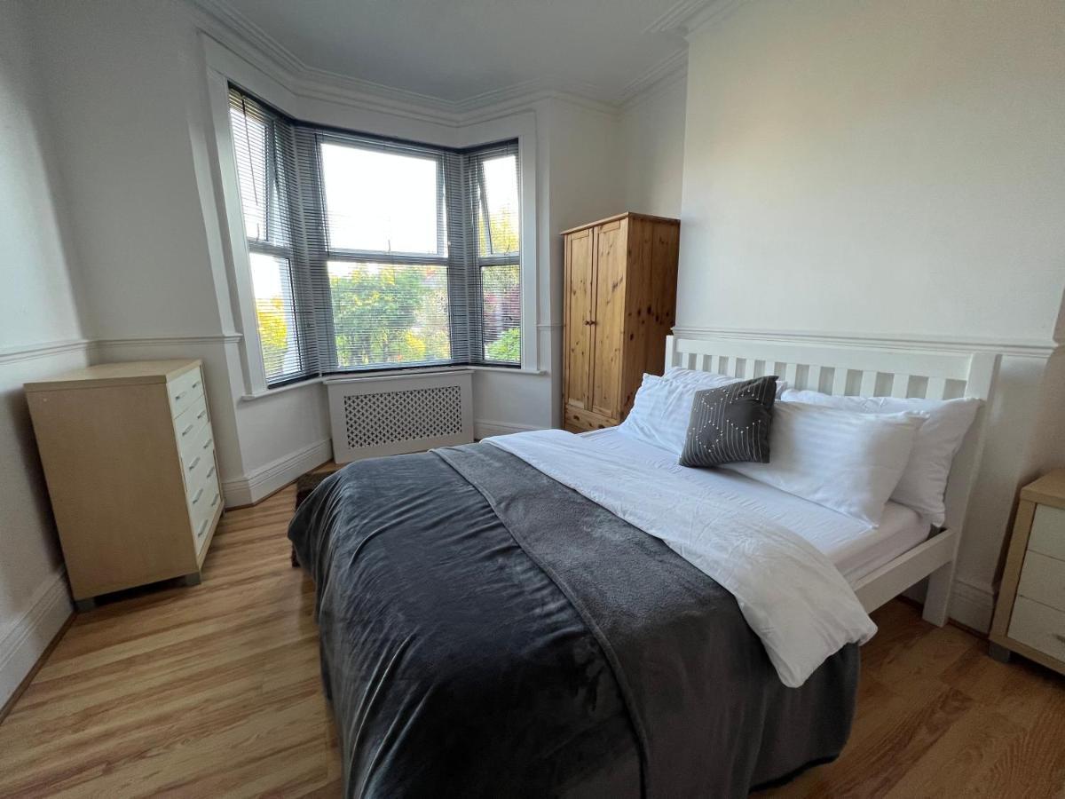 Entire Luxury 4 Bedroom Victorian House With 2 En-suite - Forest Hill,