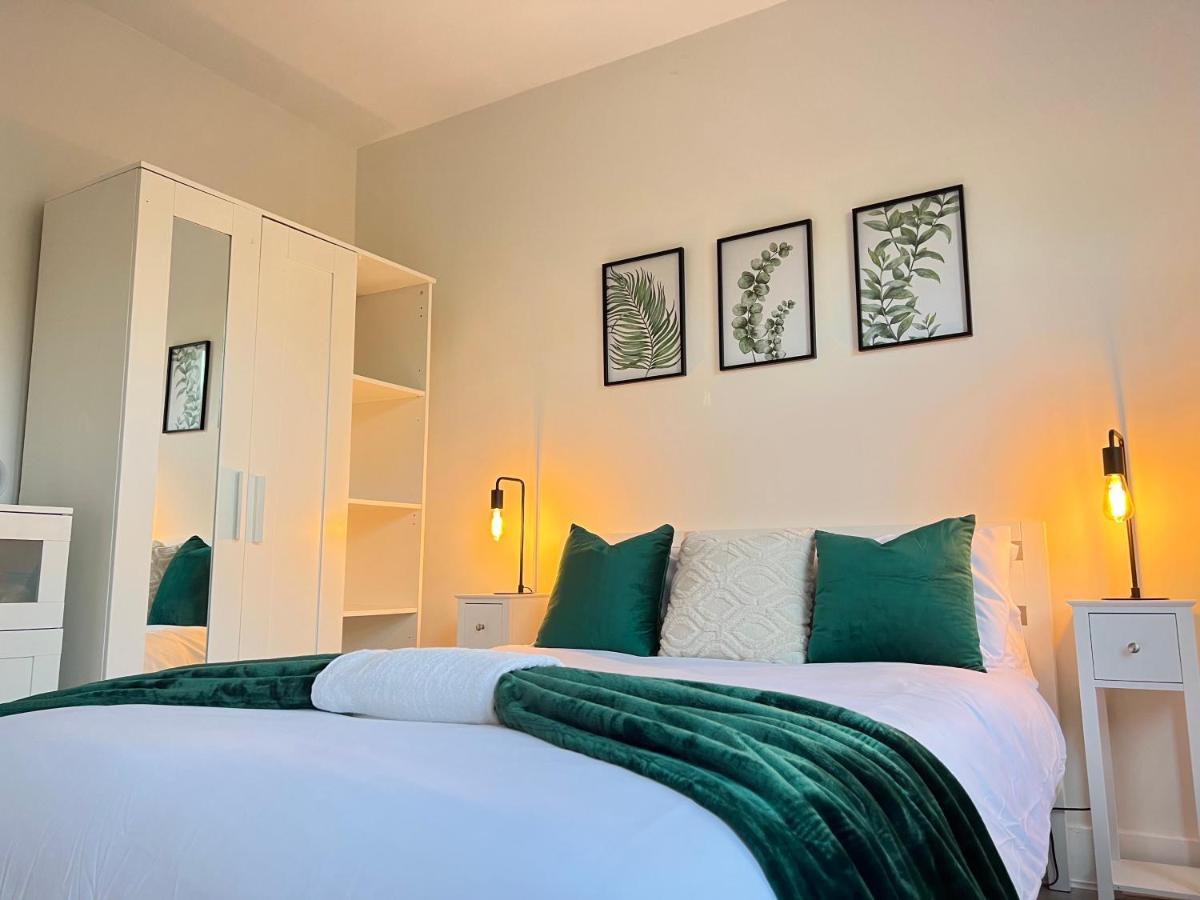 Apartment Cosy & Stylish - Boho 2 Bed Flat With Garden *