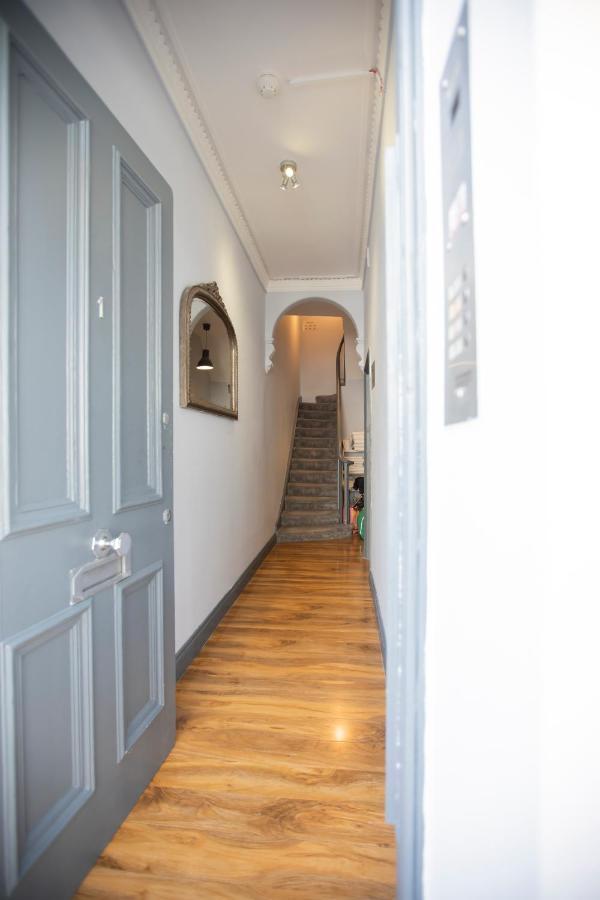 W6 Apartment