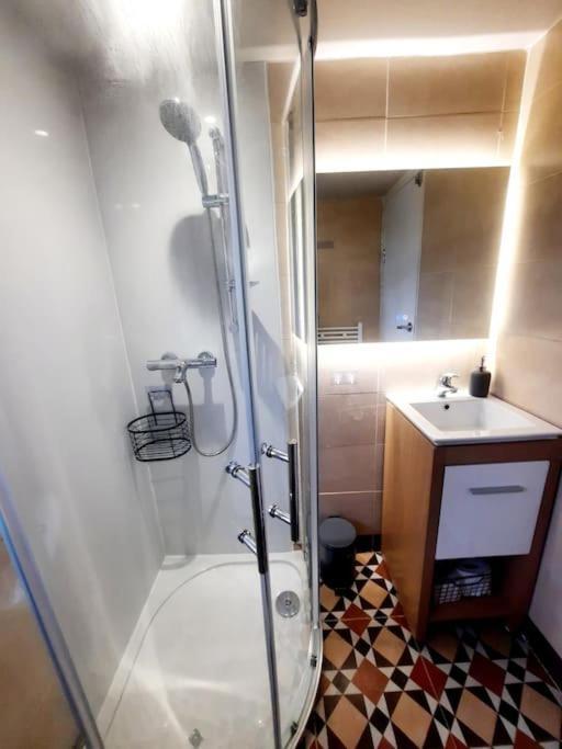 Alross Flat / Private Bathroom * Londres