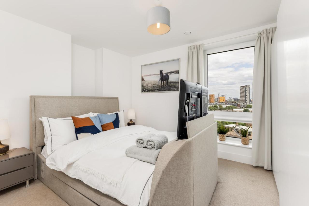 Khayat Homes - The Ferry - Two Bed Londen