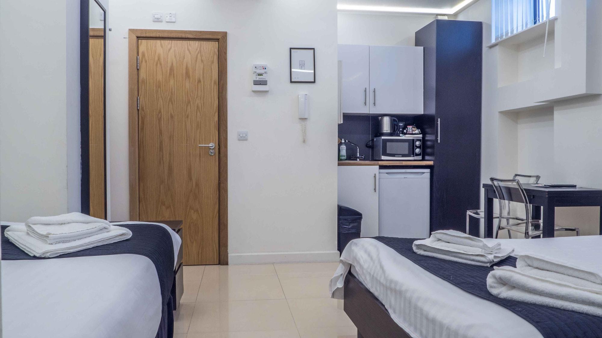 London Stay Apartamentos Apartahotel