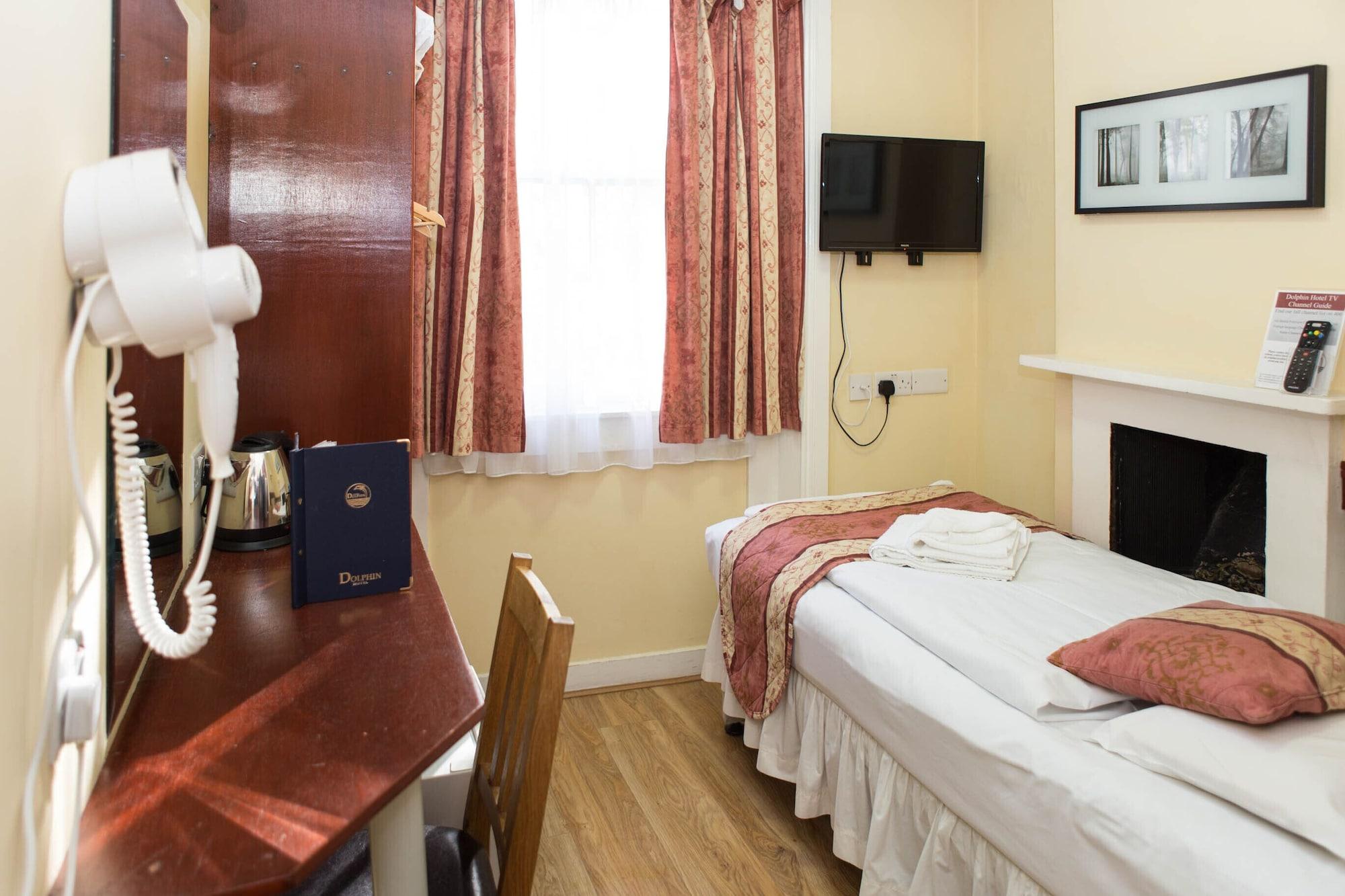 Hotell Dolphin 3*