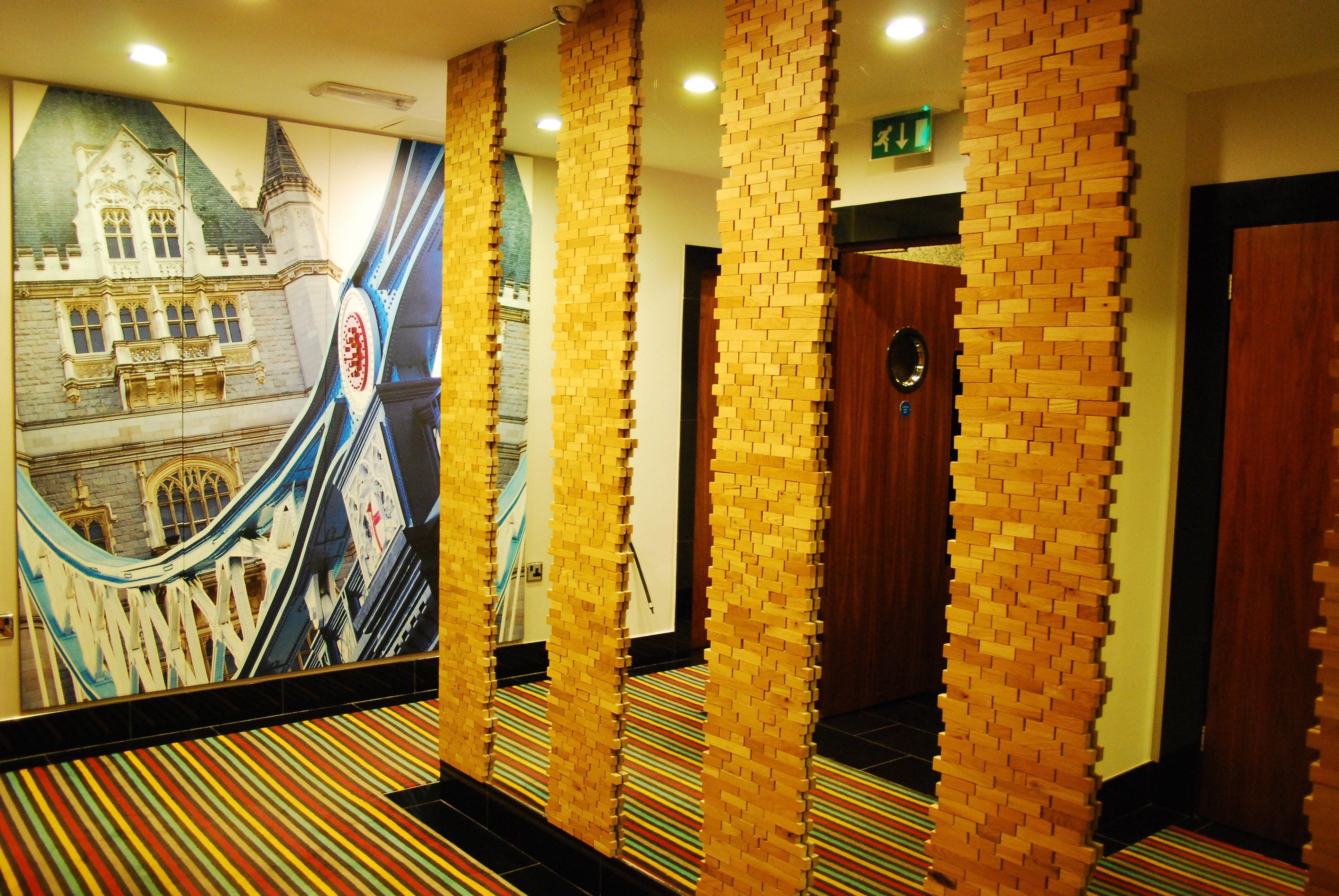 Hotel Indigo Tower Hill By Ihg 4*