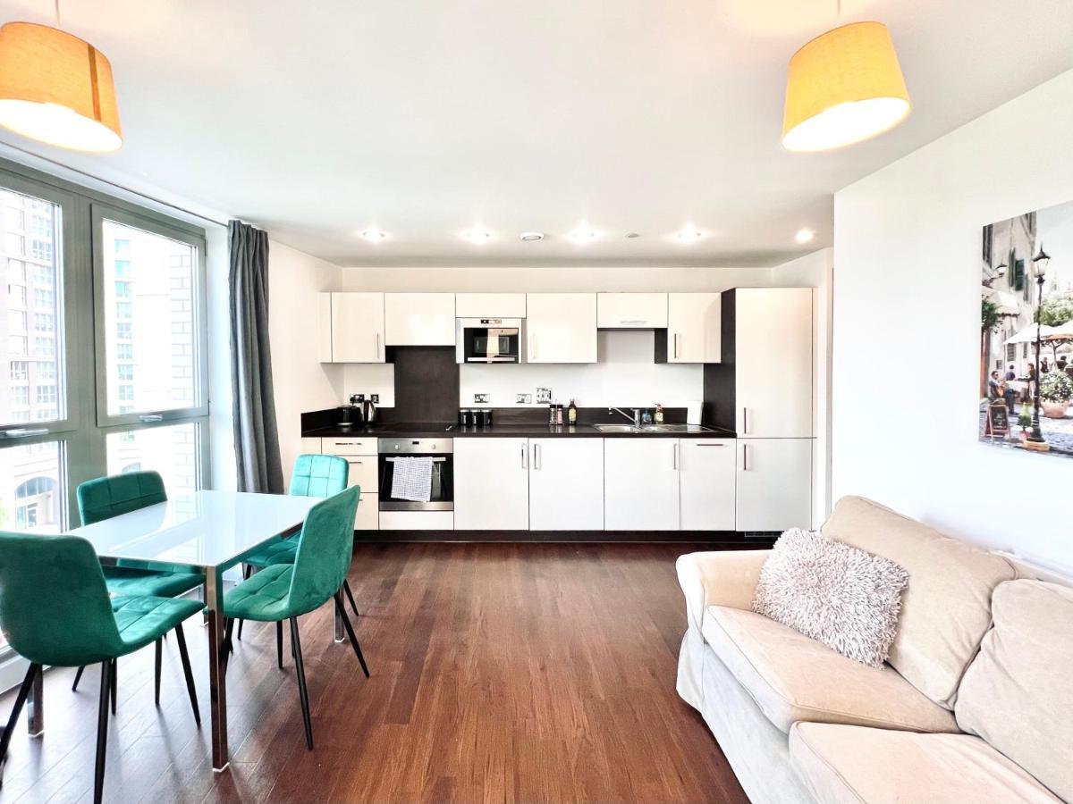 Venice Court 2bedroom Apartment London