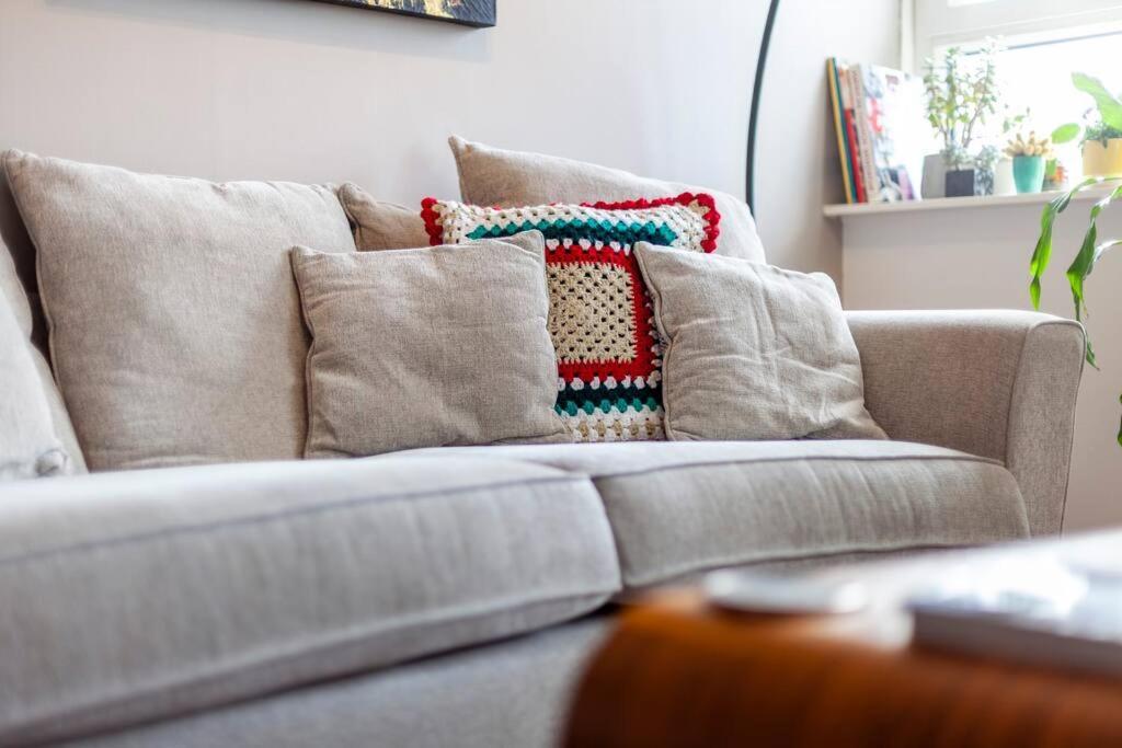 Amazing 2br Flat With View, Bethnal Apartment *