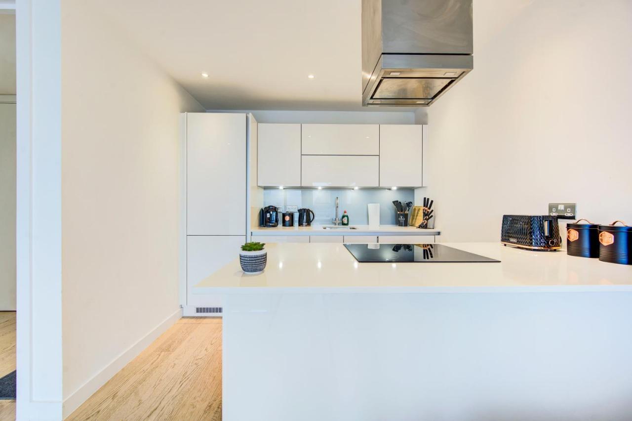 Stunning 2 Bed - Canary Wharf Leilighet *