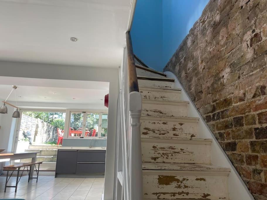 Beautiful Victorian House, Sleeps 12 Londres