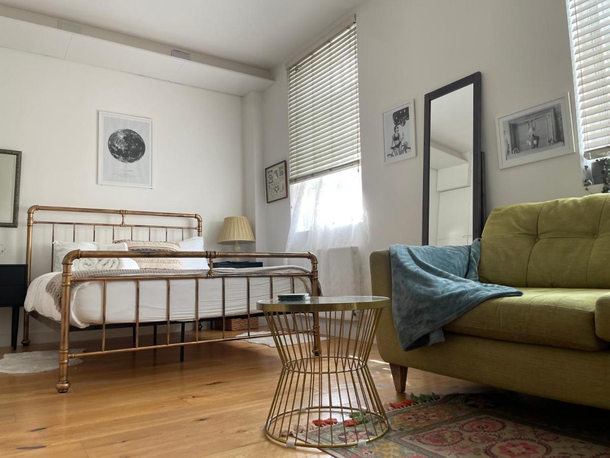Cosy Shoreditch Flat