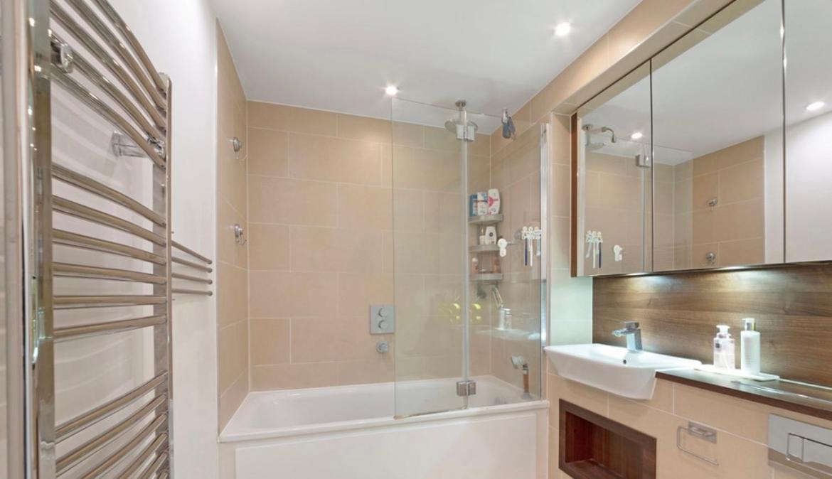 Homestay Ontario Point Flat Only Double Bedroom