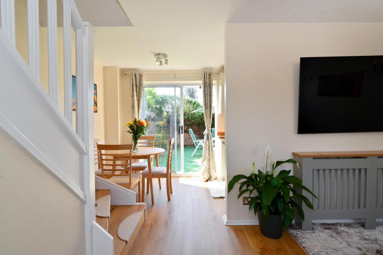 Modern House Near Canary Wharf, Excel, Greenwich Feriehus London