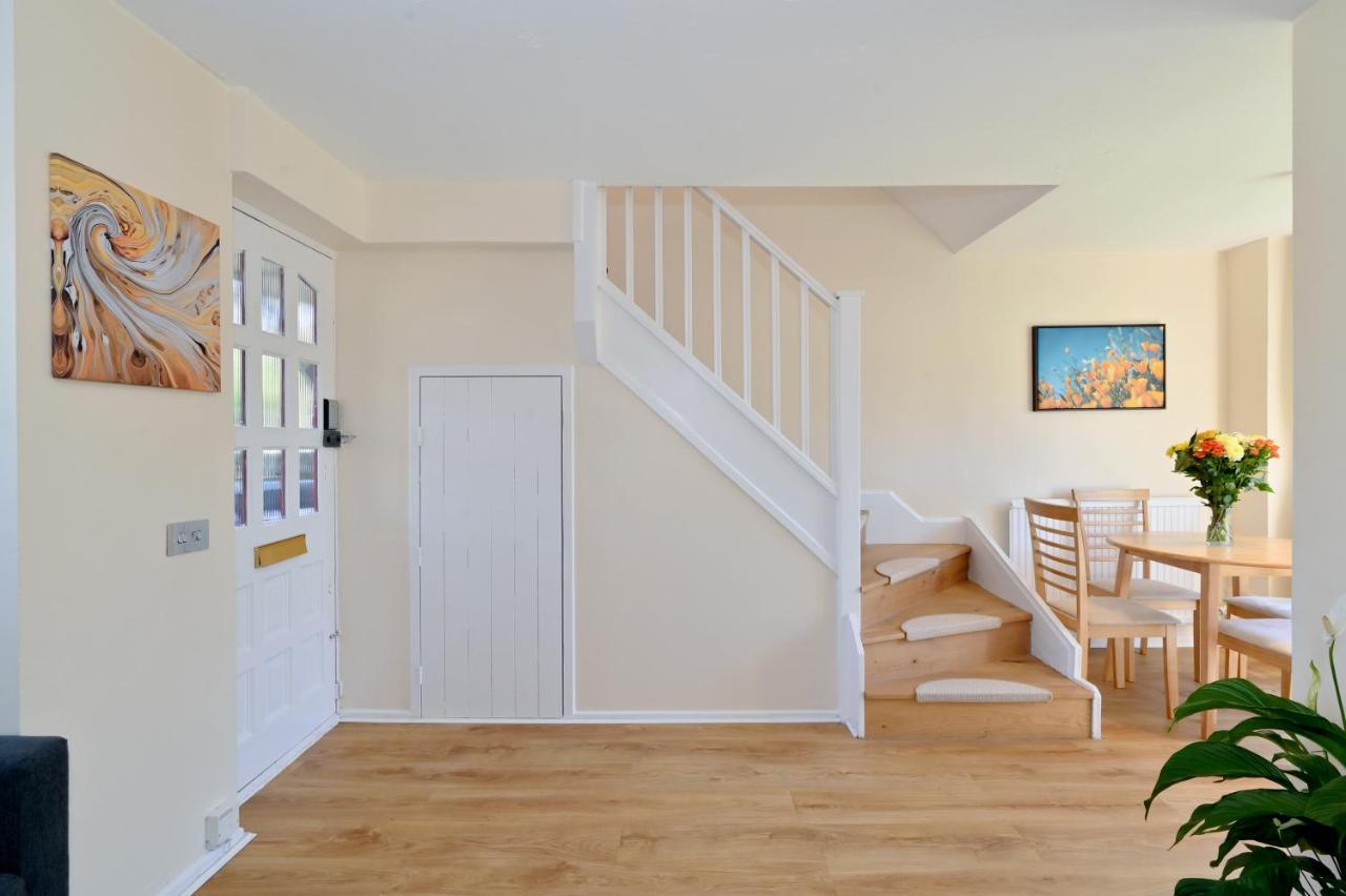 Modern House Near Canary Wharf, Excel, Greenwich London