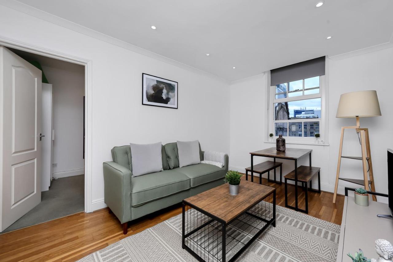 The Old Street Apartment *