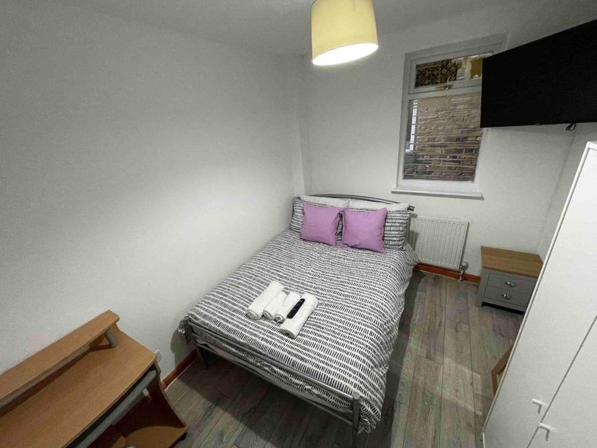 Victoria Mews Hoxton Shoreditch *