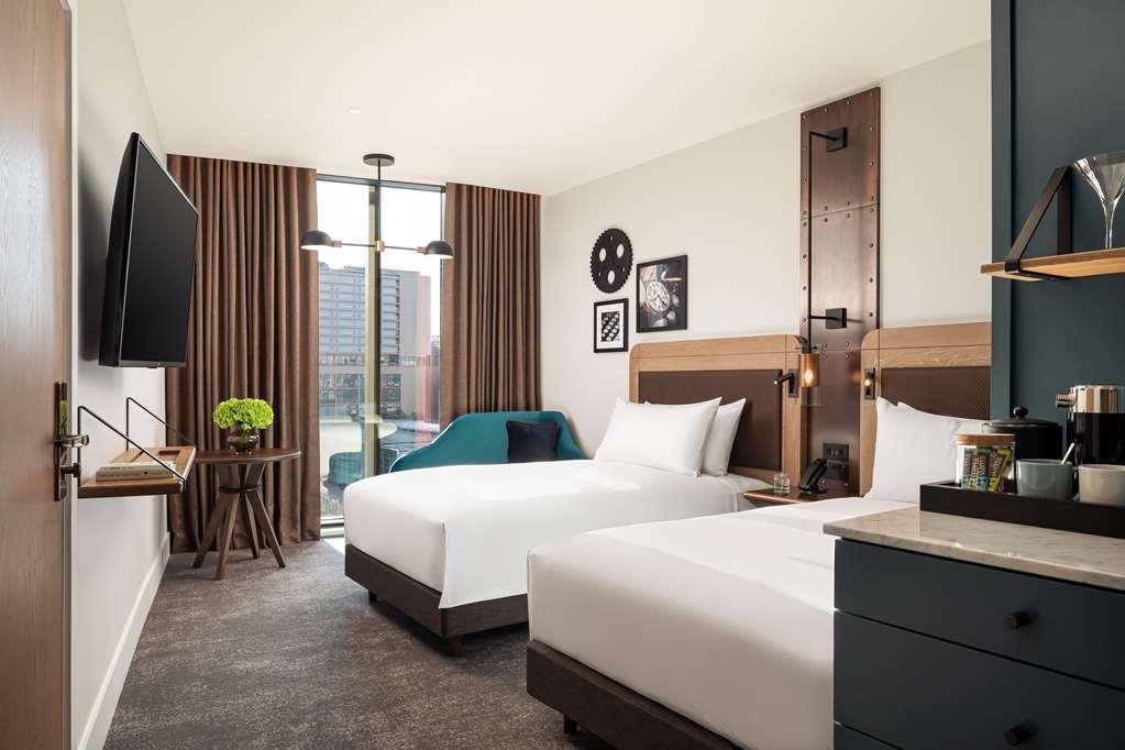 Hotel The Gantry Curio Collection By Hilton London
