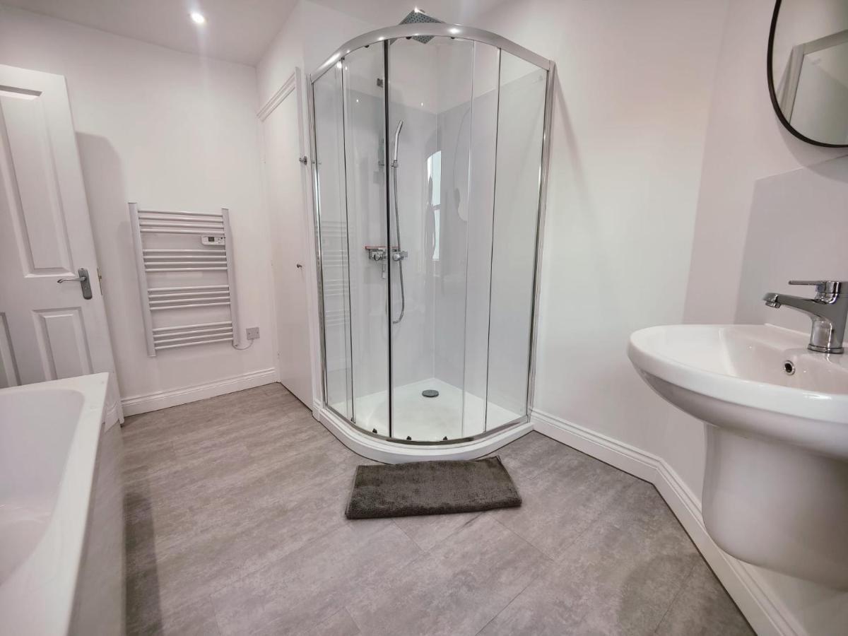 3 Bed Flat Close To Liverpool St & Brick Lane Leilighet *
