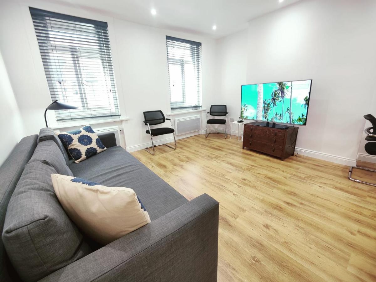3 Bed Flat Close To Liverpool St & Brick Lane Leilighet *