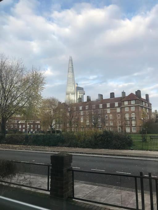 Cosy 1 Bed Flat In With View Of Shard * London