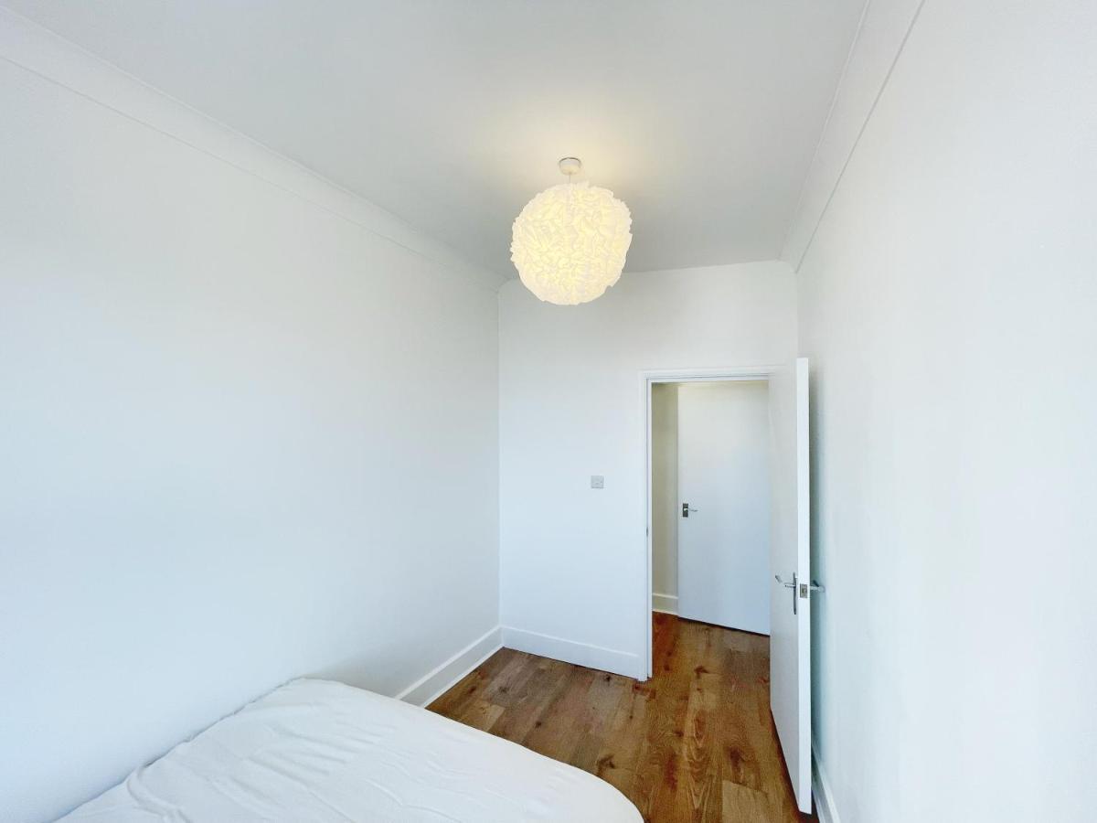 1 Bedroom Gem, Prime Location. London