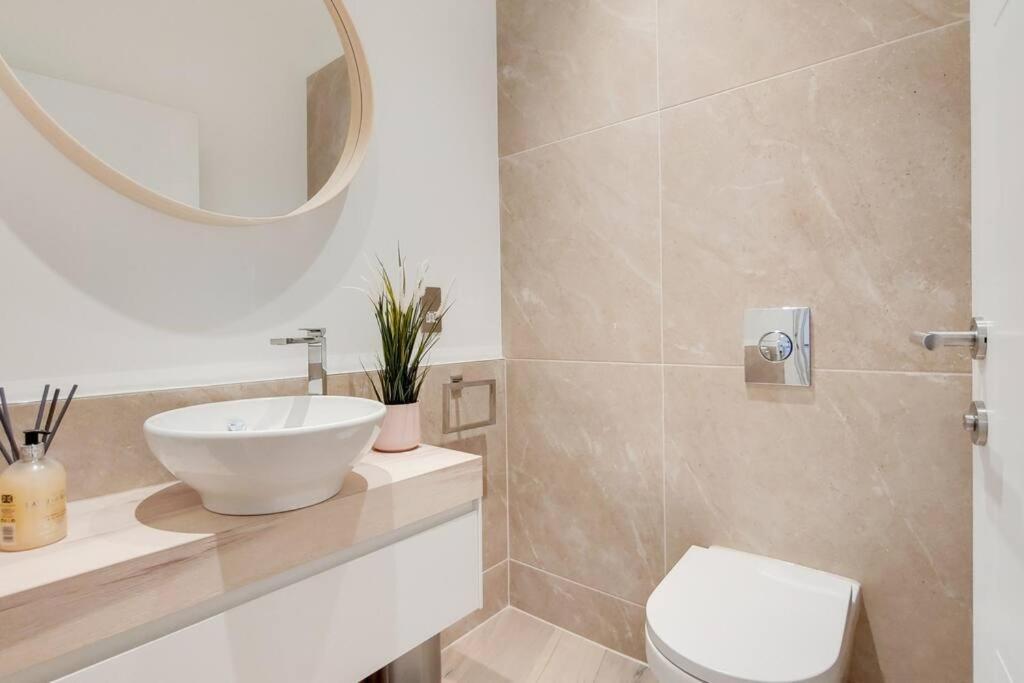 Leilighet 11 Borough - Bright & Spacious 2-bed Near Bridge London