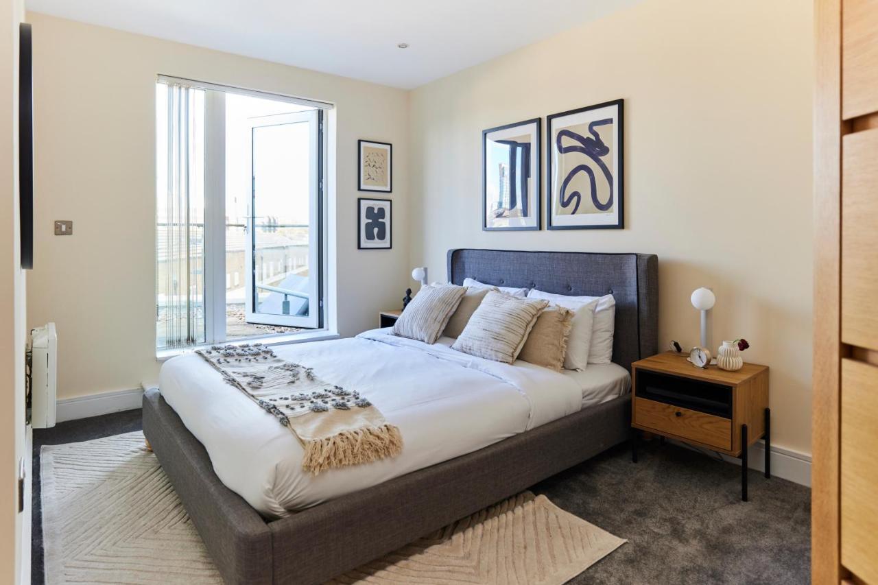 The Weavers Field Place - Classy 3bdr Flat With Terrace * London