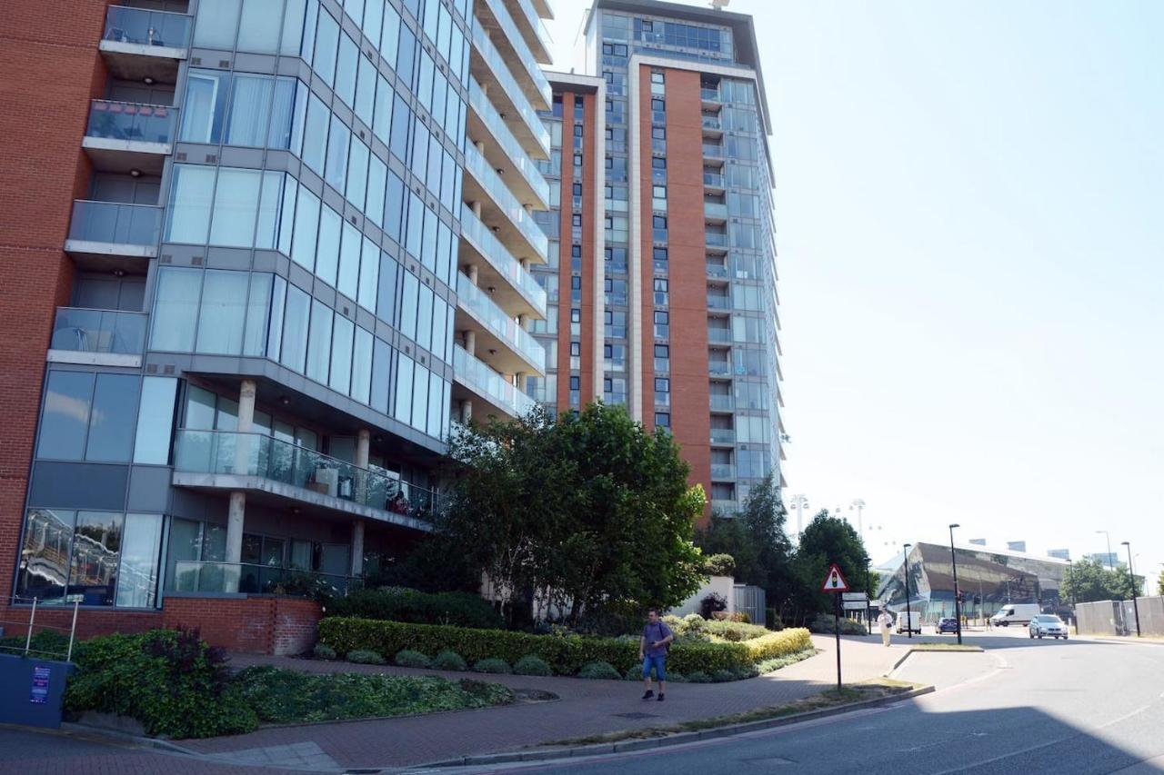 Excel Luxury Flat * London