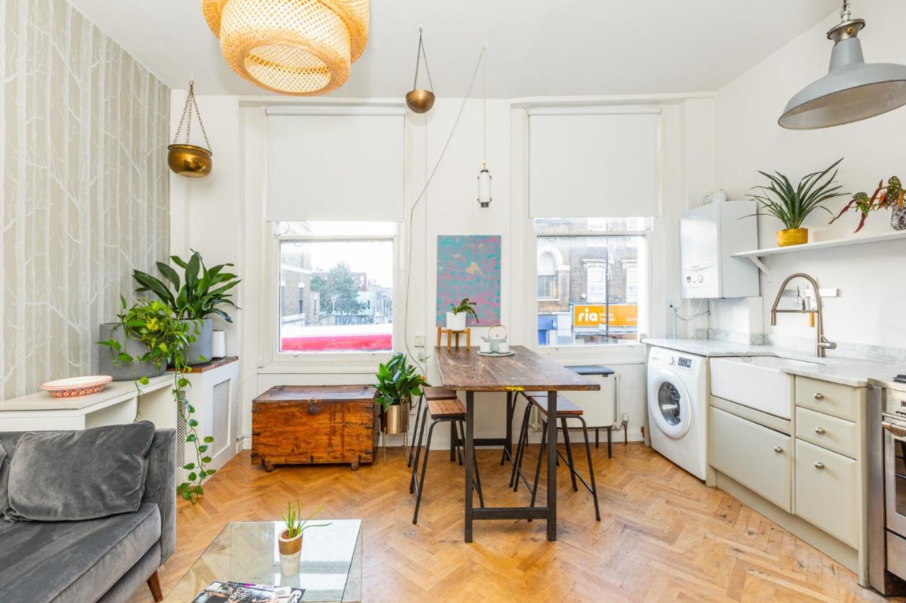 Stunning 2br Wpatio In Dalston, 2 Min To Tube Apartment London