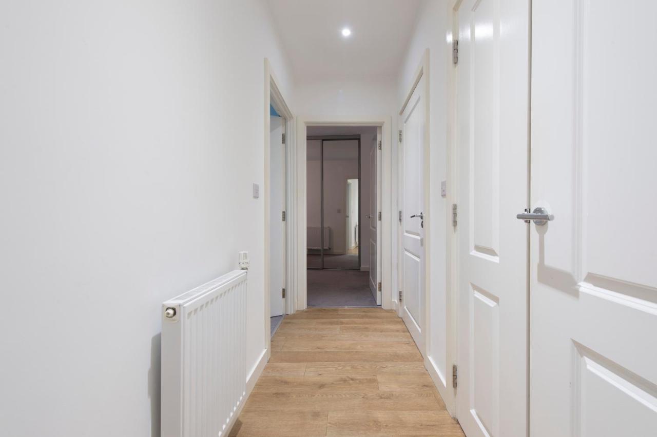 Stunning Luxury 2 Bedroom Apartment London