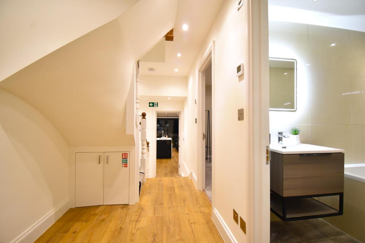 Stunning 3 Bed Leilighet