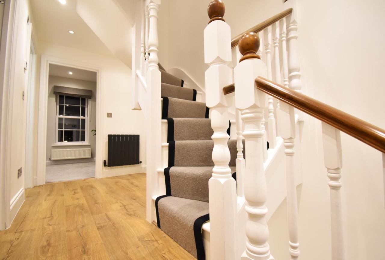 Stunning 3 Bed Leilighet *