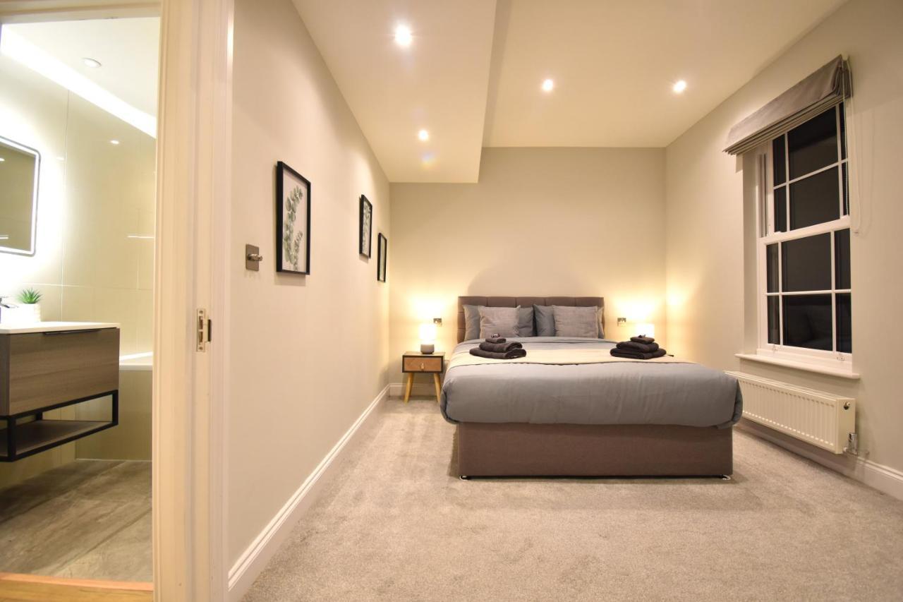 Leilighet Stunning 3 Bed London