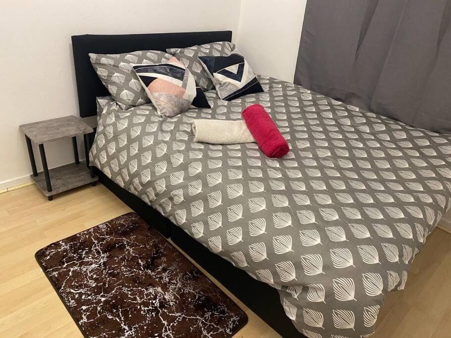 2 Bedroom Flat Camberwell Grove * Londres