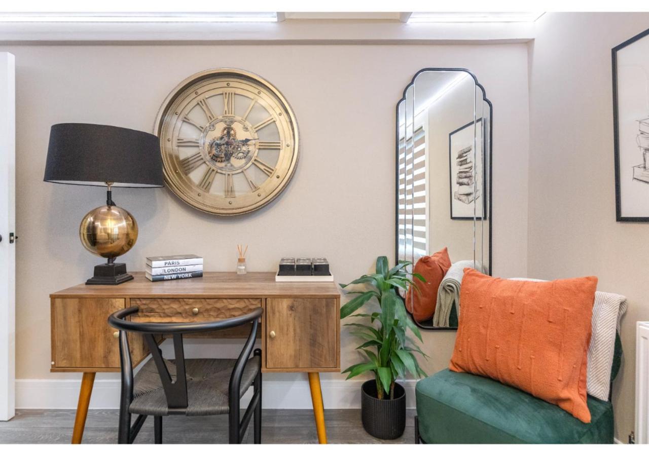 Modern 3-bedroom Flat * London