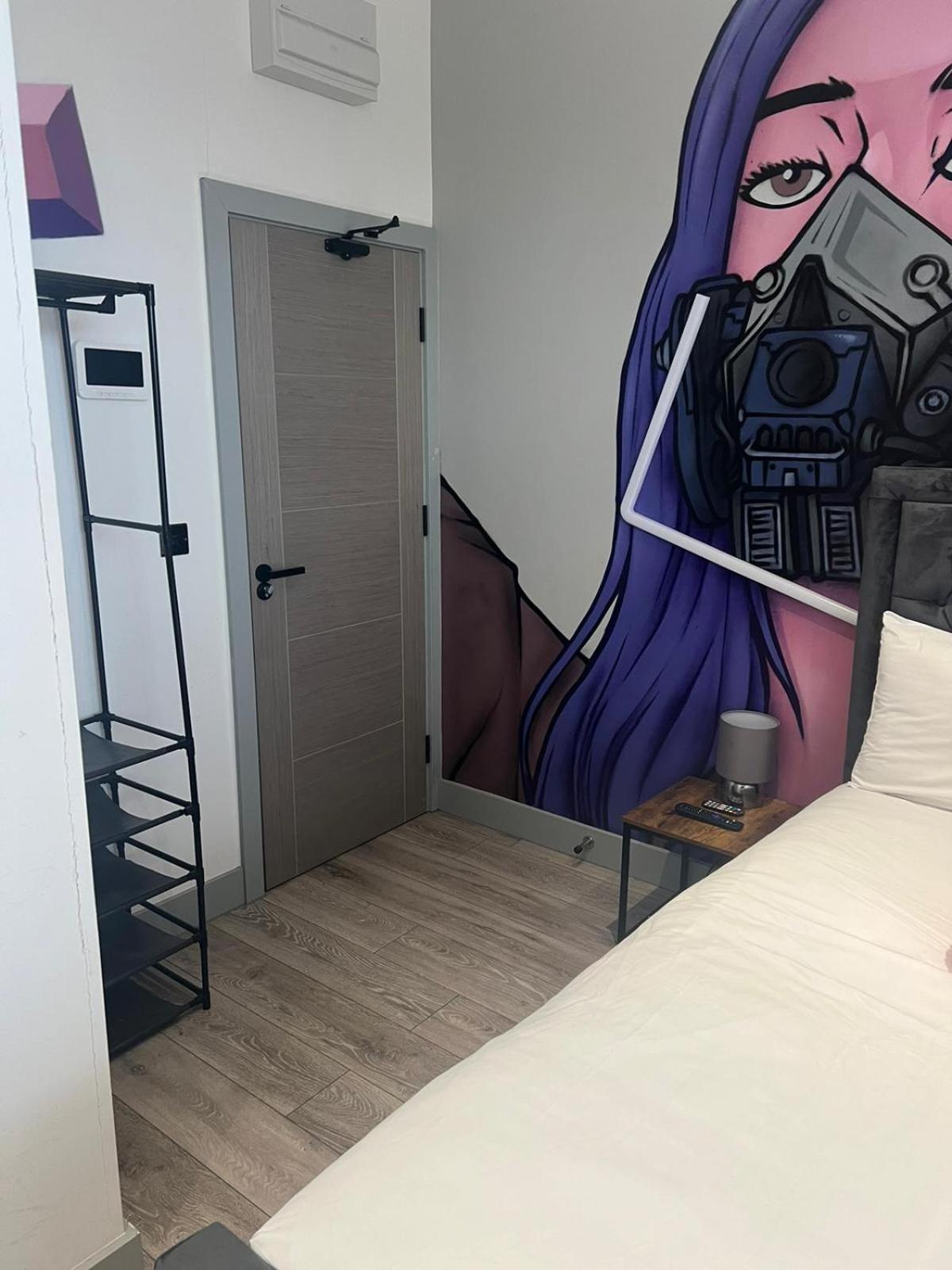 Serviced Ensuite Double - Near Greenwich Park - The O2 Arena - Nearby Transport Links To - New Cross Station - Lewisham Se14 Gjestgiverier