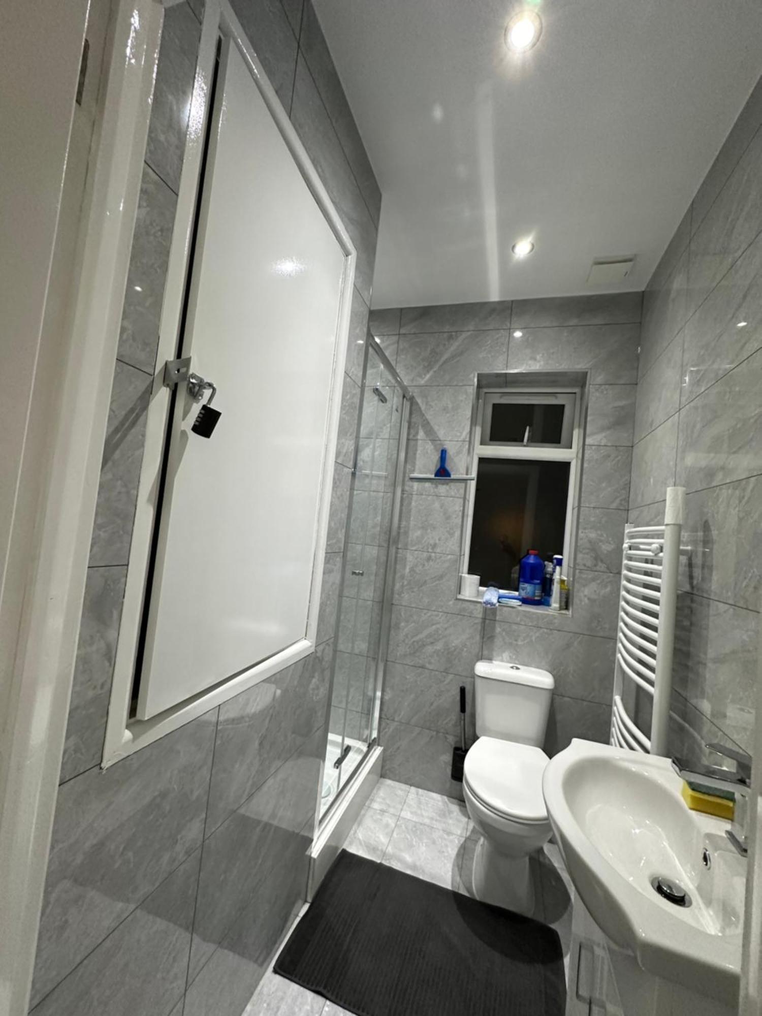 Beautiful Double With Free Wi-fi And Free Parking Gasthuis
