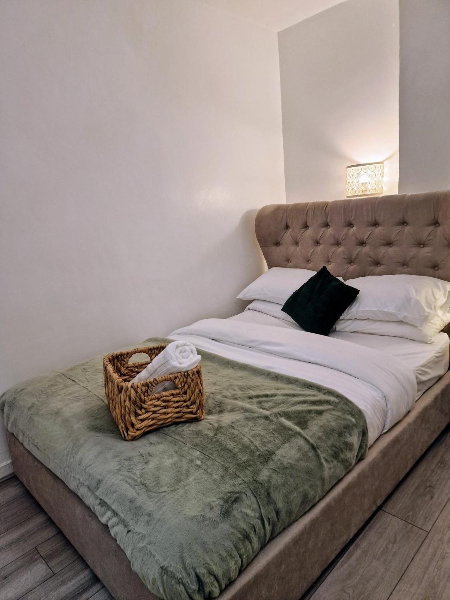 1 Bedroom Flat * London