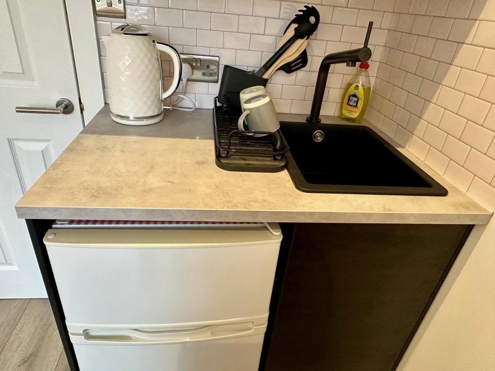Appartement Spacious En-suite Private Bath And Kitchen Studio Flat Canary Wharf No 3 *
