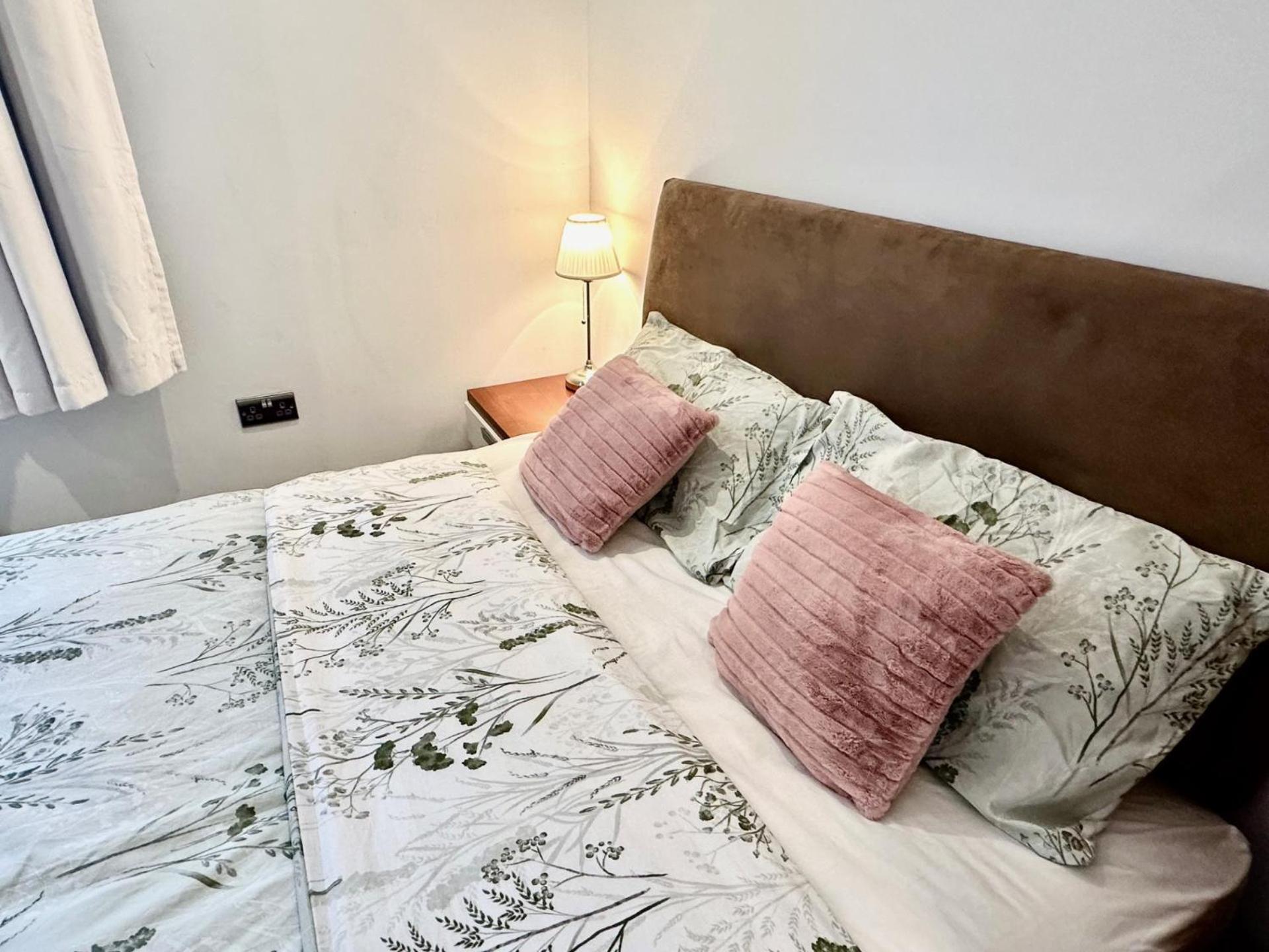Appartement Spacious En-suite Private Bath And Kitchen Studio Flat Canary Wharf No 3