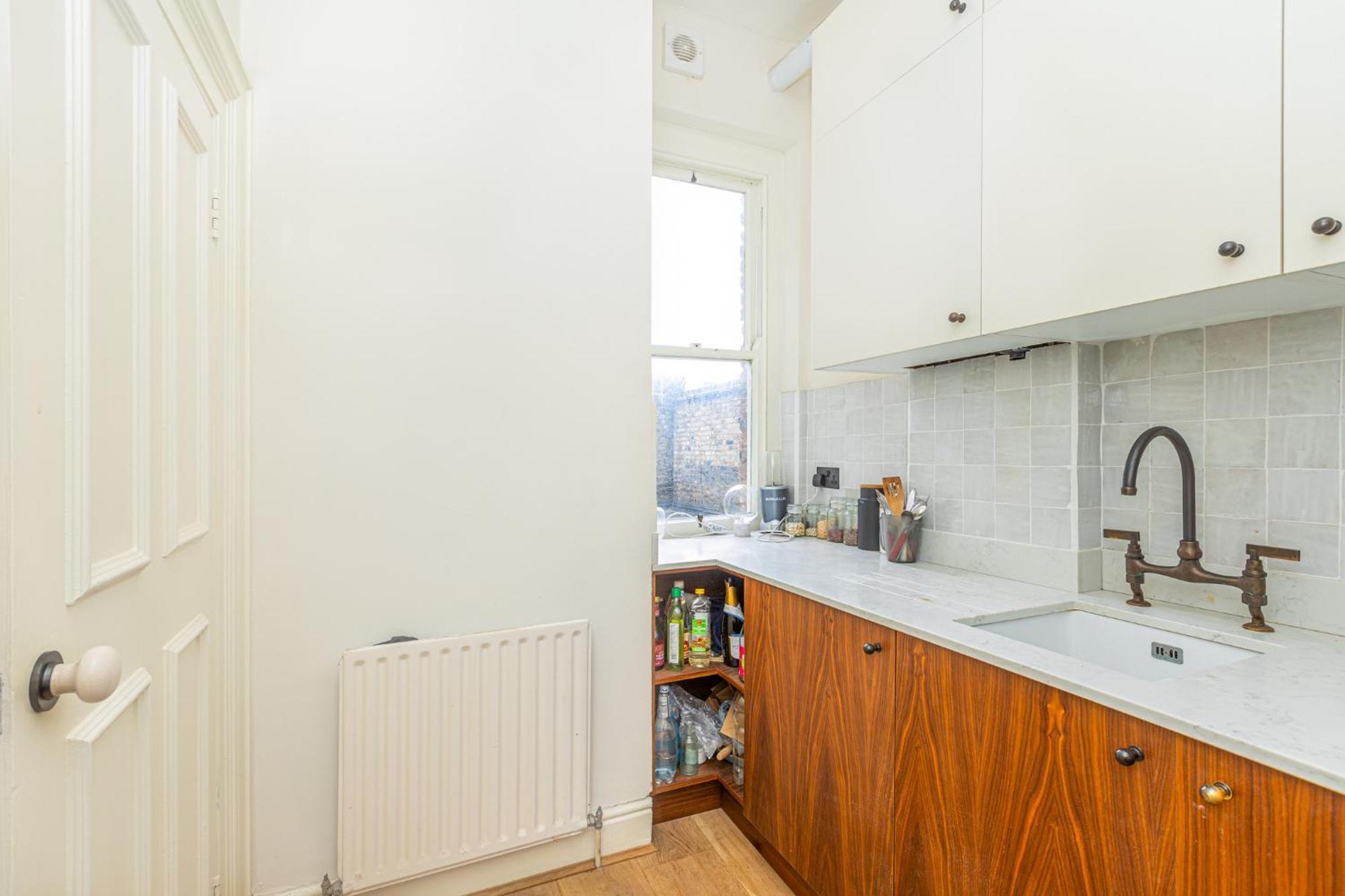 Victorian 1br Flat, Hidden Gem In Hackney Leilighet London