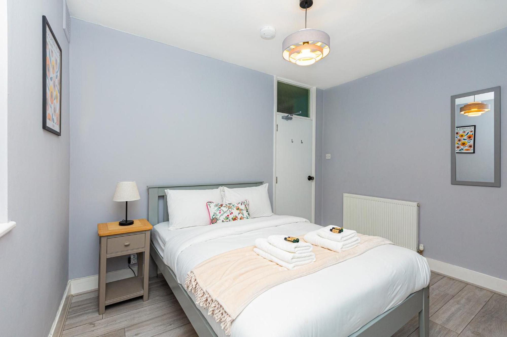 Holiday home Renovated 3br Wgarden In Stratford, 1min To Train London