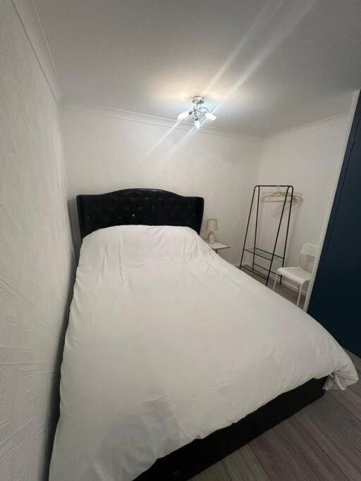 Apartamento 2 Bedrooms In Plaistow Near Tube To Londres