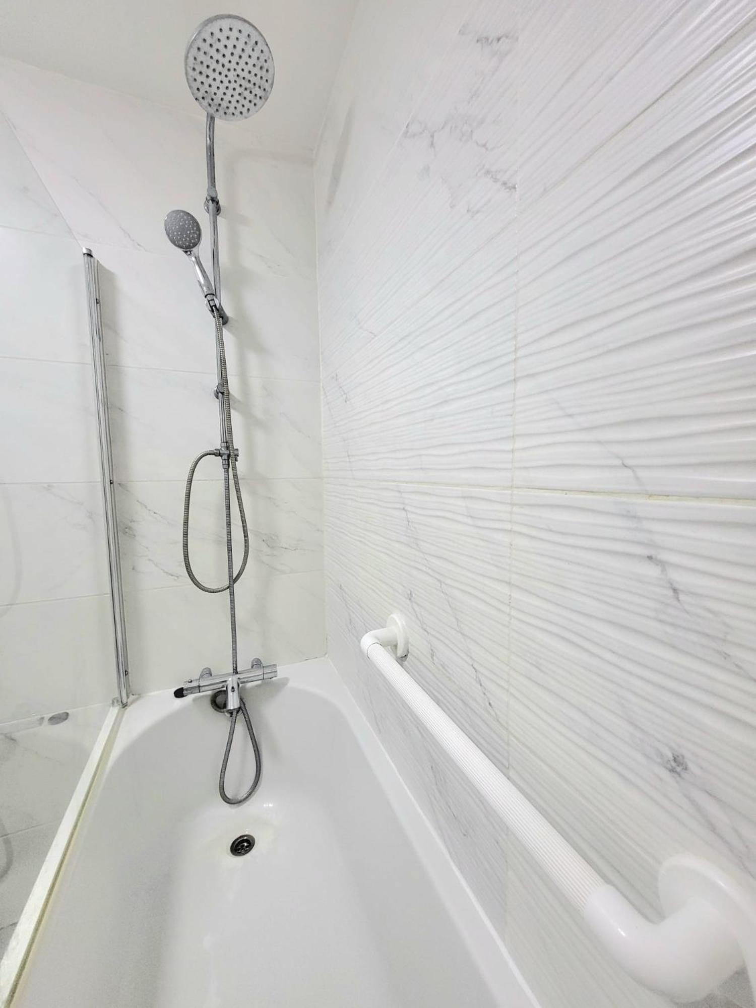 Close To Qmul * London