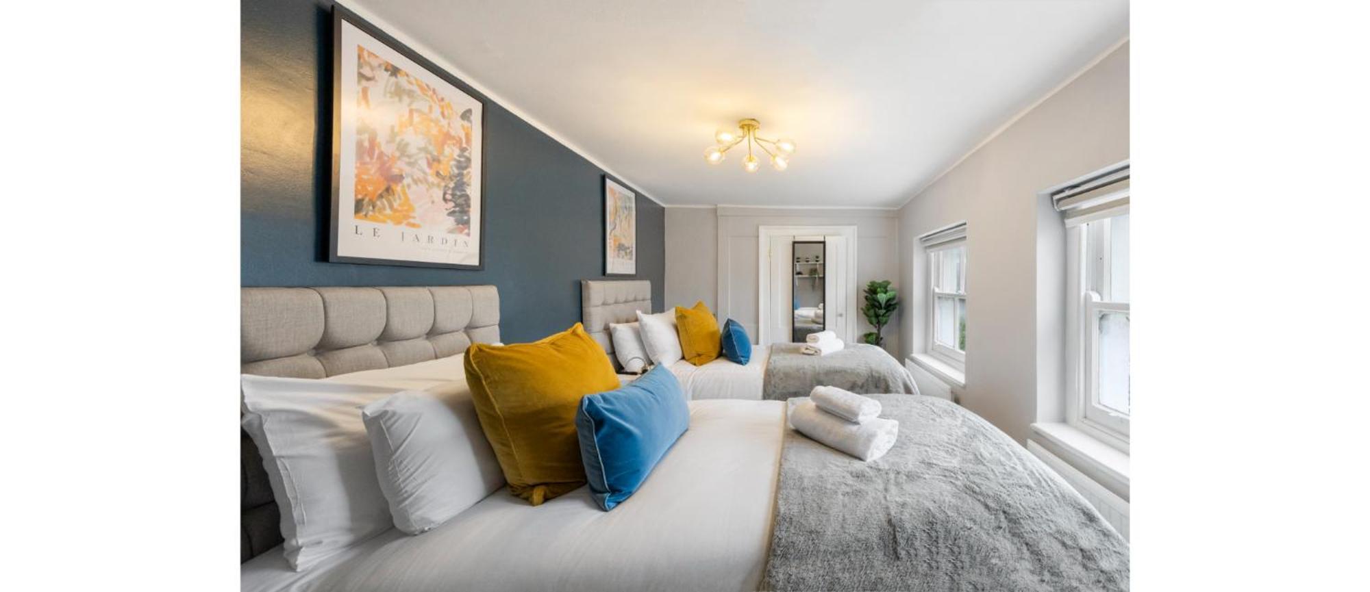 Serenity In The City: 5br In Whitechapel Apartment *