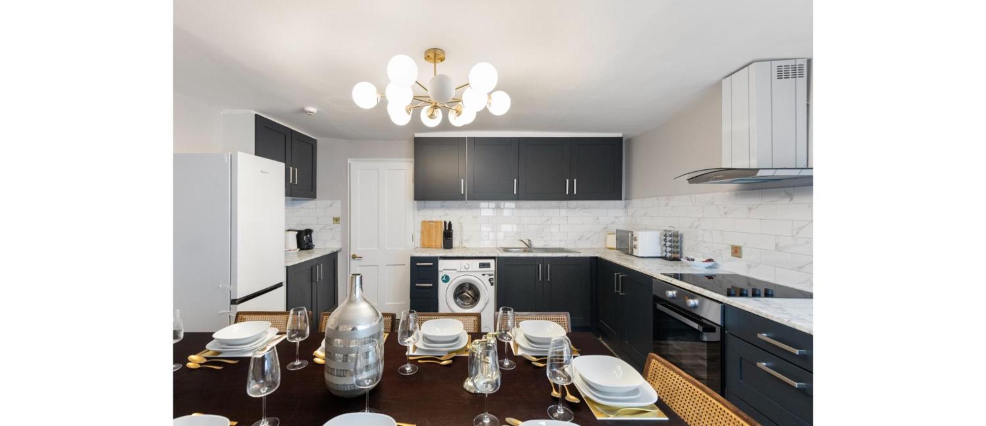 Apartment Serenity In The City: 5br In Whitechapel