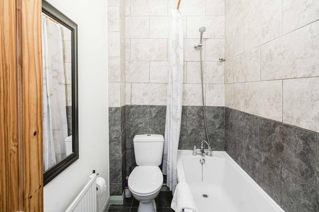 Super Stylish 1bd Flat With Garden In Leytonstone * London