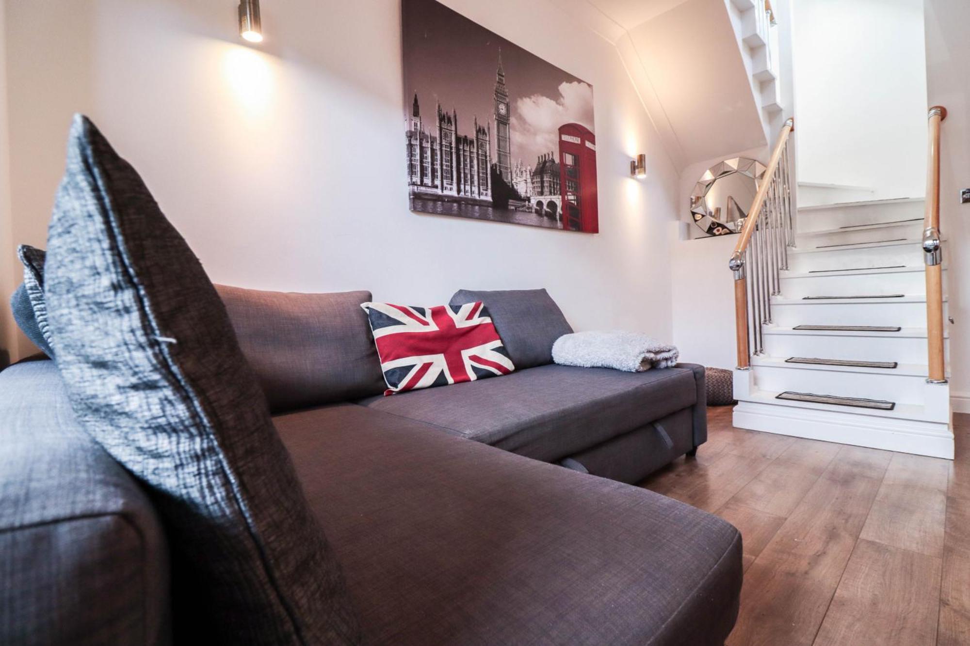 Stunning Split Level Leilighet
