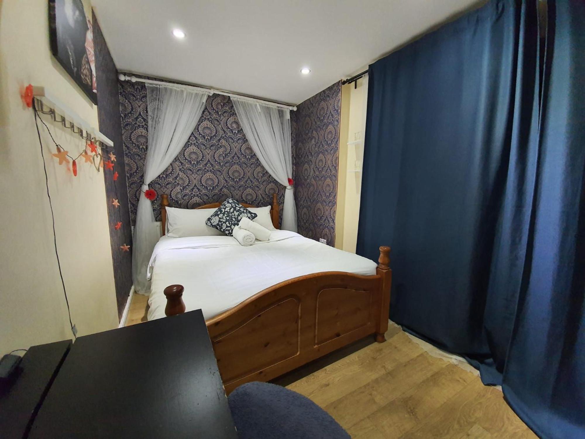 Guest house Wallwood London