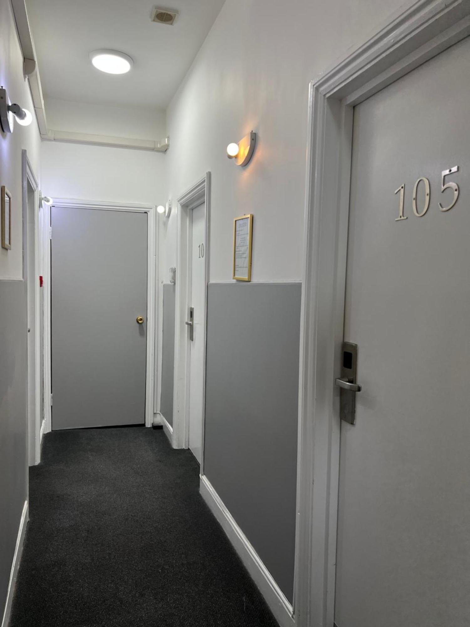 Plaza Hotel London