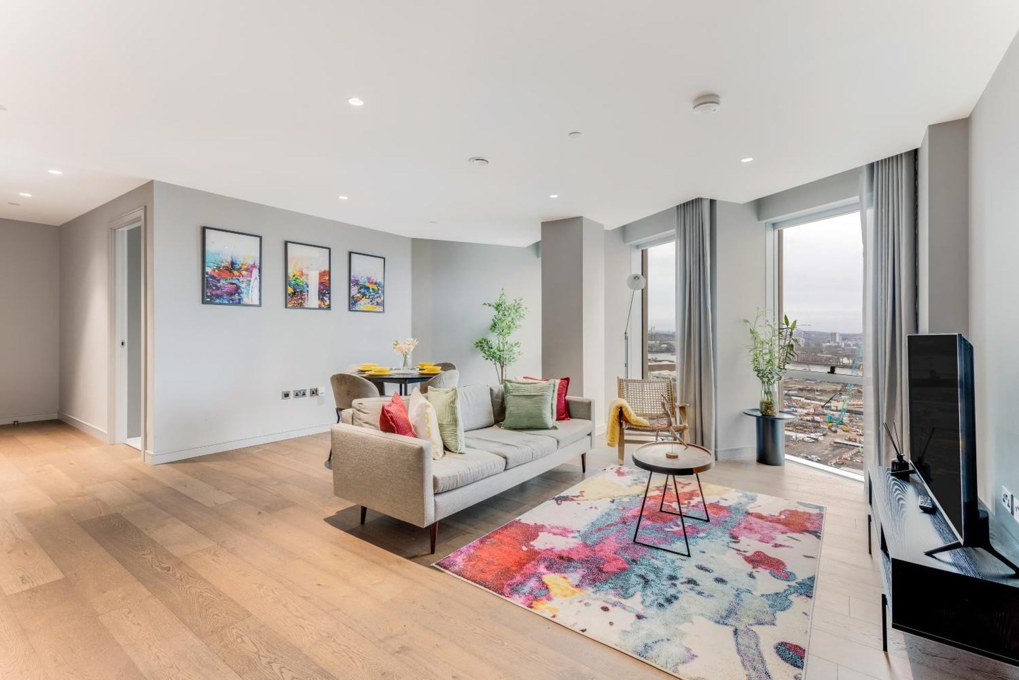 Apartment Shyroyale London