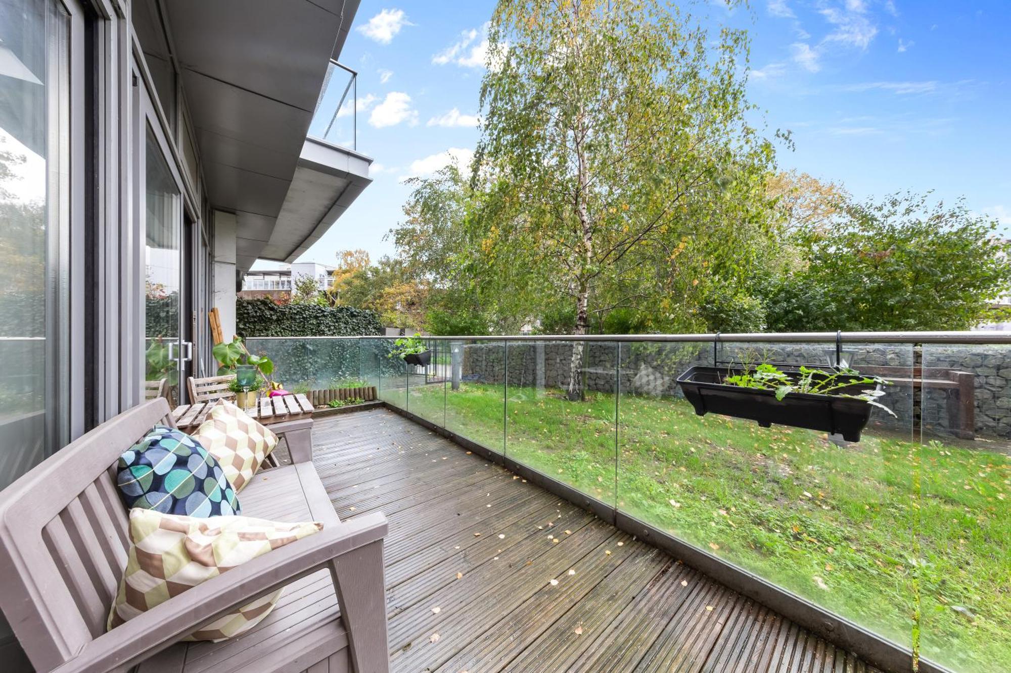 Trendy 2 Bed Flat In Greenwich With Car Parking Appartement Londen